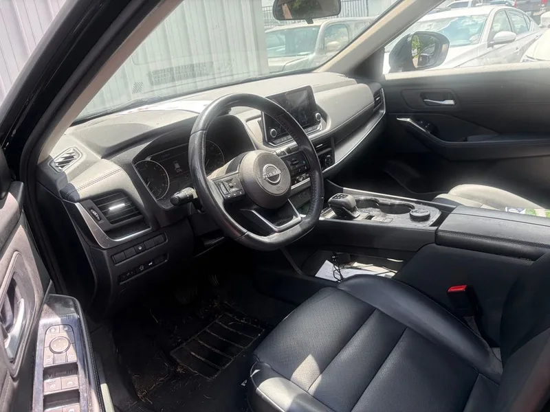 2024 Nissan Rogue SV, photo 10