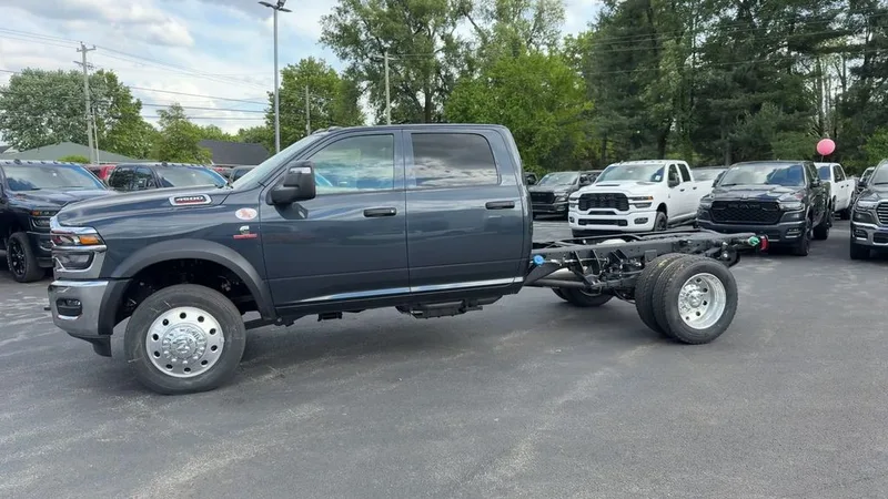 2026 Ram 4500HD Tradesman, photo 57