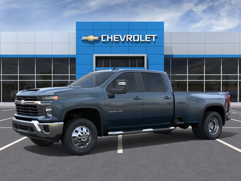 2026 Chevrolet Silverado 3500HD LT, photo 2