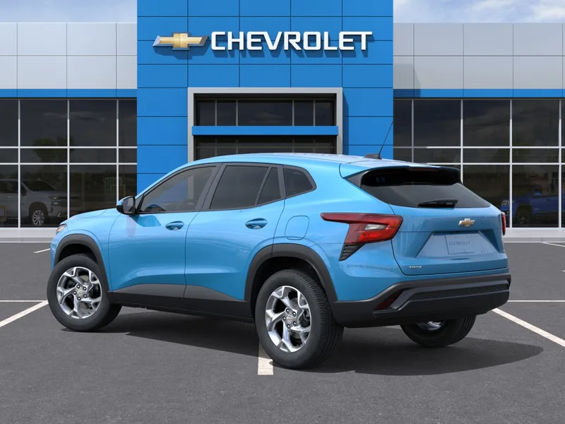 2026 Chevrolet Trax LS, photo 3