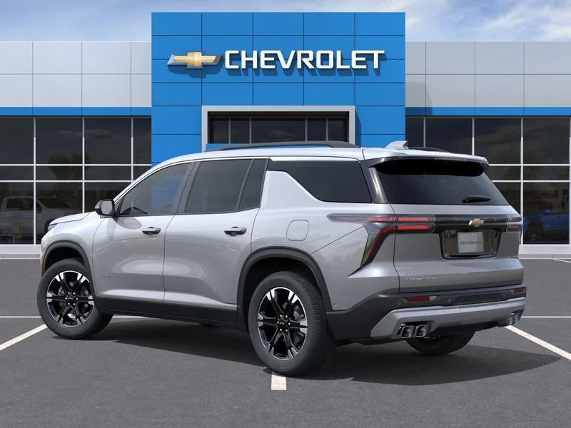 2027 Chevrolet Traverse LT, photo 3