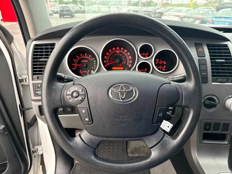 2011 Toyota Tundra Grade, photo 15