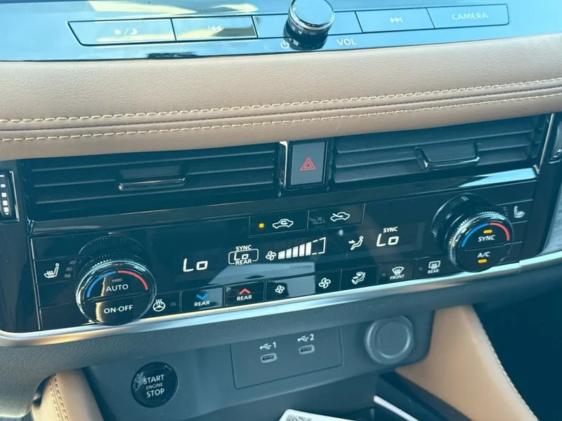 2026 Nissan Rogue Platinum, photo 31