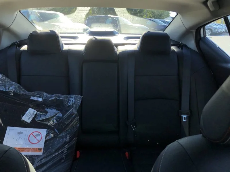2025 Nissan Altima SR, photo 20