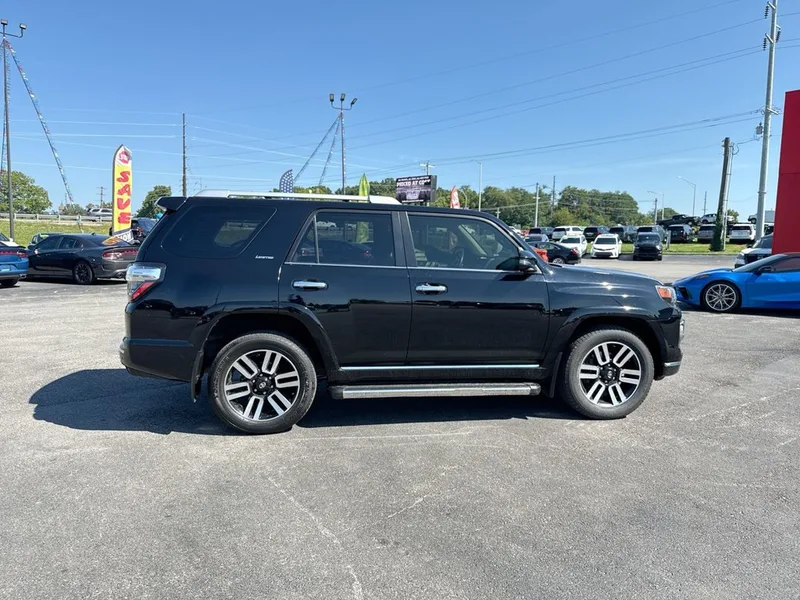 2020 Toyota 4Runner Limited, photo 6