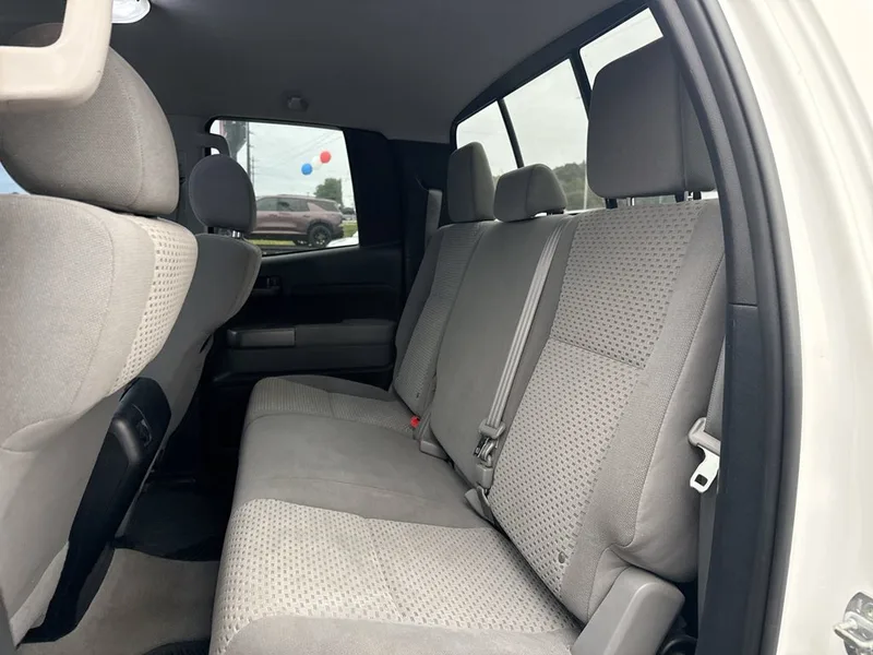 2011 Toyota Tundra Grade, photo 11