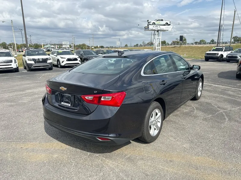 2023 Chevrolet Malibu LT, photo 13