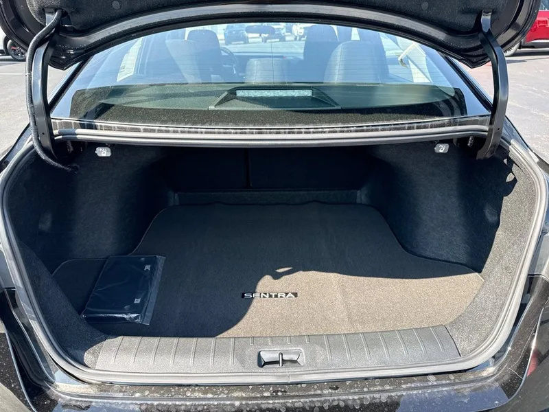 2027 Nissan Sentra S, photo 17