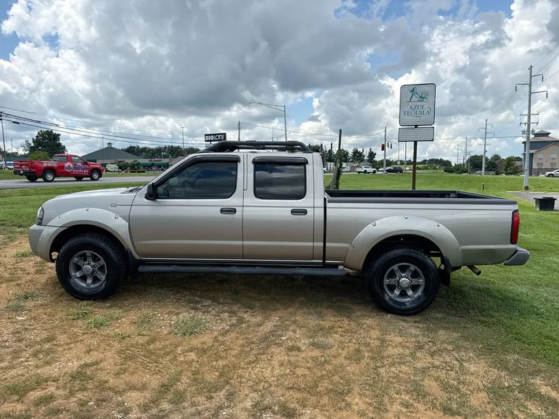 2004 Nissan Frontier XE, photo 3