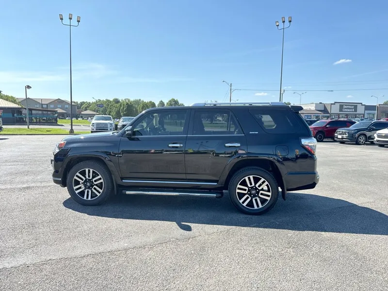 2020 Toyota 4Runner Limited, photo 3