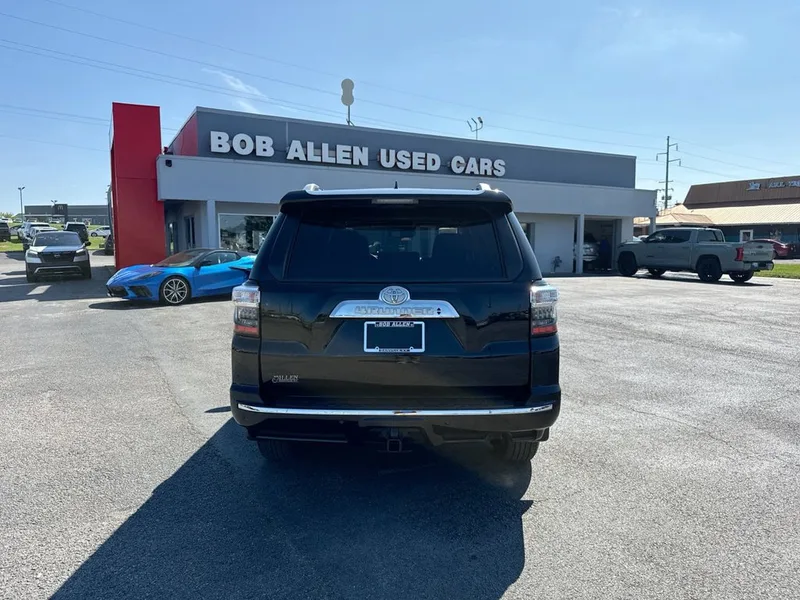 2020 Toyota 4Runner Limited, photo 10