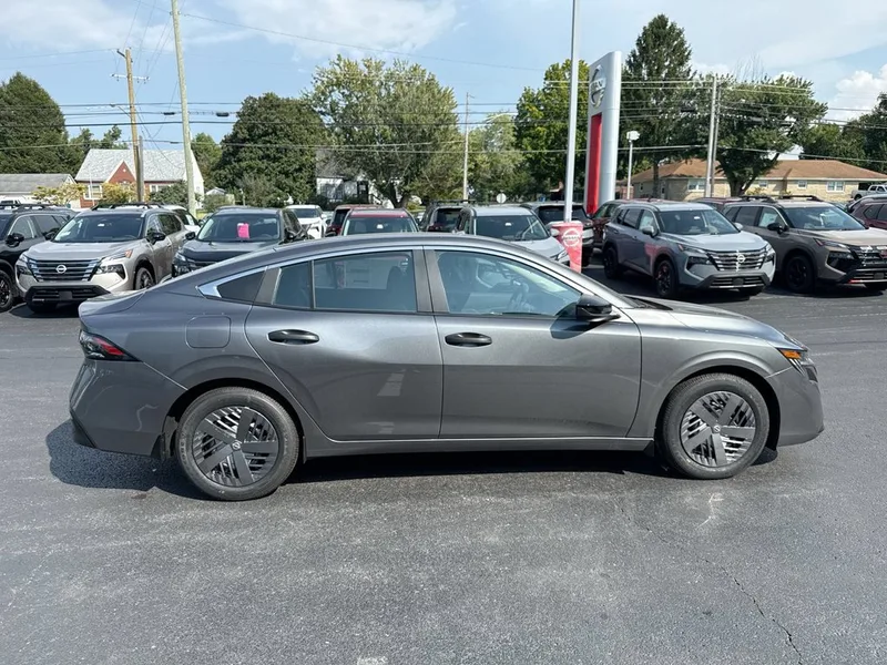 2027 Nissan Sentra S, photo 14