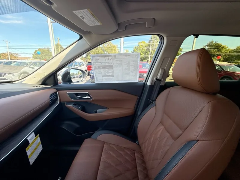 2026 Nissan Rogue Platinum, photo 32