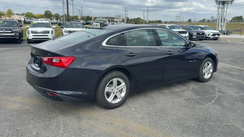 2023 Chevrolet Malibu LT, photo 7